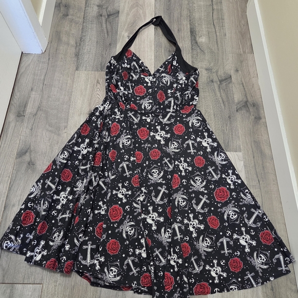 Hell Bunny Vixen Cotton Blend Black Halter Dress with Red Rose & Nautical Print - Picture 6 of 10